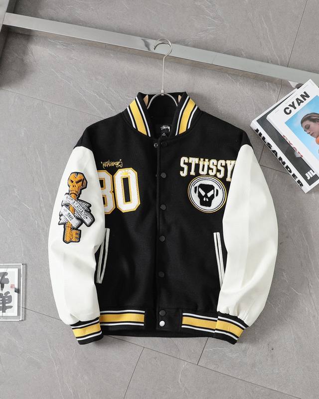 实拍图 斯图西毛巾刺绣棒球服 Stussy X Metalheadz 斯图西30周年重磅联名款毛巾刺绣棒球服外套 斯图西从去年就已经开始预热的一件棒球夹克，整体