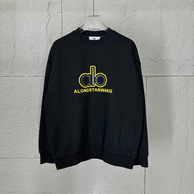 Alo*2025早秋冬新款 经典简约字母立体发泡工艺+硅胶烫珠工艺 个性Logo 定制毛圈面料 长袖卫衣 男女同款 颜色：黑色 白色 彩色发泡 尺码： S 90