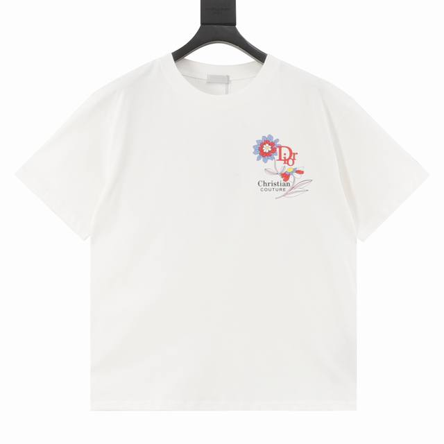Dior 迪奥 25Ss 花卉短袖T恤 面料采用定制240G 26支特滑双股精棉平纹高密无尘全棉布料。前幅高密度加厚，走线平整，代工品质，全套定制辅料。 尺码：