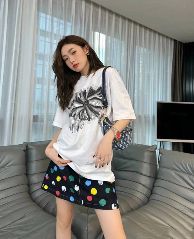 特价 顶级白色仅M 黑色码齐不退换 Louis Vuitton 路易威登 X 草间弥生联名合作款刺绣短袖T恤 原版复刻，顶级版本 春夏新款路易威登Louis V