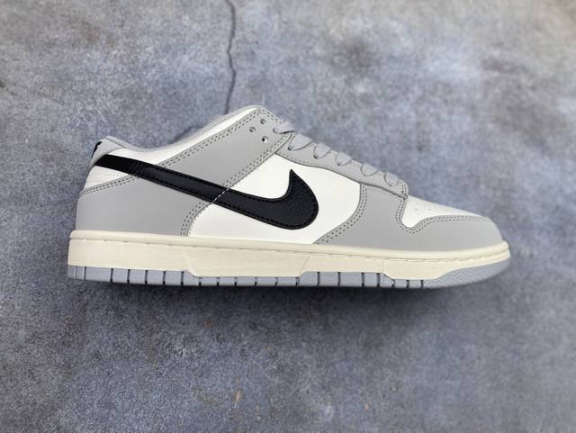 公司级 耐克Nike Dunk Low 扣篮系列 复古低帮休闲运动滑板板鞋 采用脚感柔软舒适Zoomair气垫 有效吸收滑板等极限运动在落地时带来的冲击力 为街