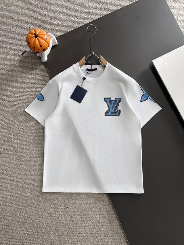 夏季大清仓 清空货架上秋款 特价 一件 不退不换 全清私聊 尺码如下 M L Xl Xxl