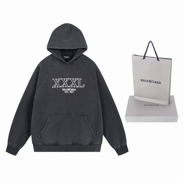 细节图 顶级版本.官网品质 Balenci*Ga 巴黎.新款，胸前刺绣Xxxl经典字母，秋冬季砖柜同步 面料采用巴黎Zp定织定染全棉双纱大卫衣，净克重450克，