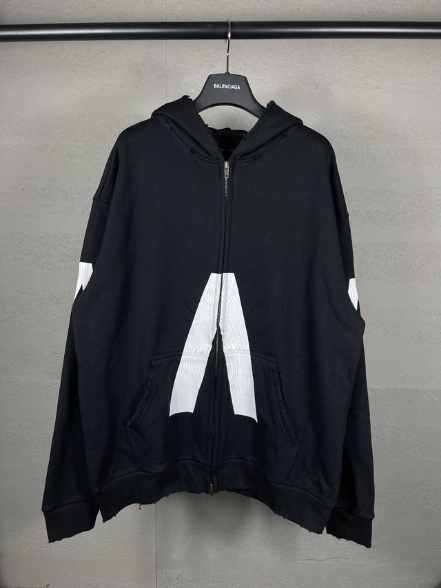 实拍图 顶级版本.官网品质 Balenci*Ga 巴黎. 最新全球了限量版。Balenciaga携手Archive联名打造连帽卫衣。裂纹印花水洗做旧破坏，超重工