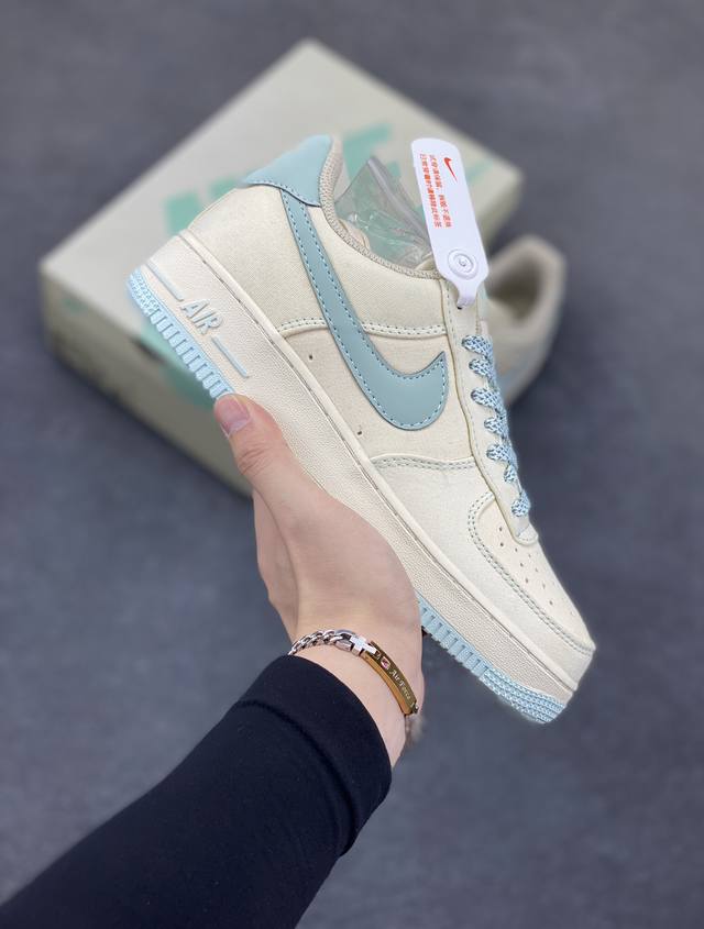 工厂P套现 福利特价 原本地 版本 海外限量发售 公司级 Nike Air Force 1 '07 米冰蓝布面 空军一号低帮休闲板鞋 3M反光 进口牛筋布 原楦