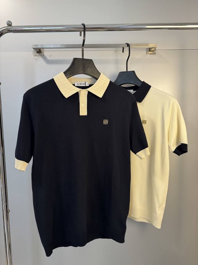 Loewe 罗意威 25Ss新款针织短袖，超经典设计，简约没有任何多余累赘感，衣橱不可缺少的一件百搭单品，采用优质羊毛制作而成，穿身上超级舒适，前卫又实穿，精致