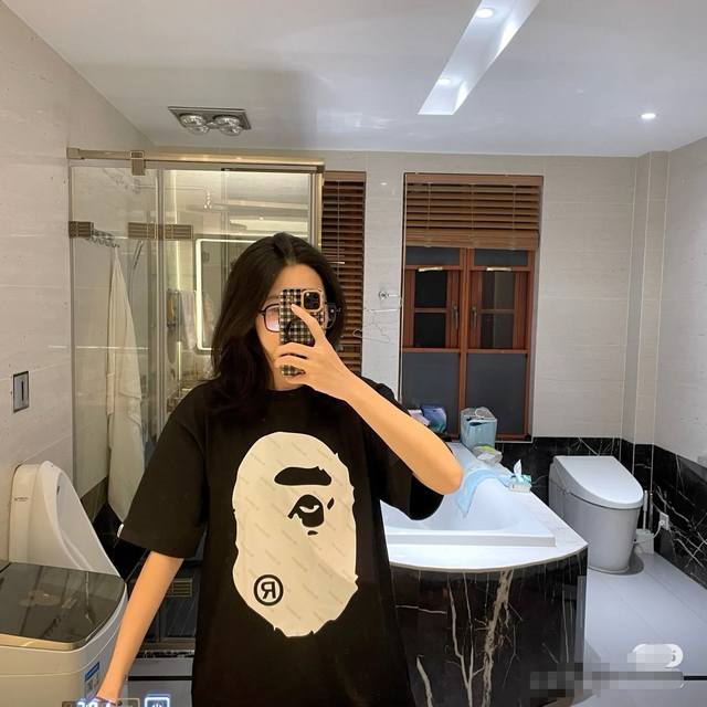 001121款吴磊同款A Bathing Ape 猿人撞色印花圆领短袖T恤 男女同款 码数Smlxlxxl 黑色