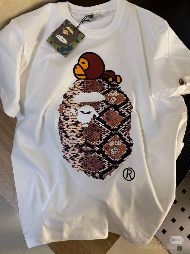 001116款A Bathing Ape Bape 图案印花圆领短袖 T恤 男女同款 码数Smlxlxxl 黑棕，黑灰，白棕，白灰