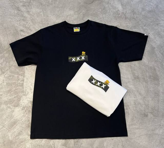 001099款A Bathing Ape X God Selection Xxx 联名款 Ss24 纯色休闲字母印花短袖T恤 男女同款 码数Smlxlxxl 黑