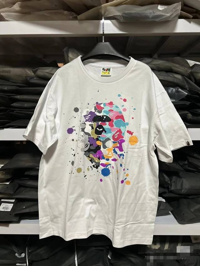 00172款A Bathing Ape 美国限定 迈阿密洛杉矶纽约迷彩猿人头短袖T恤 男女同款 码数Smlxlxxl 黑色白色