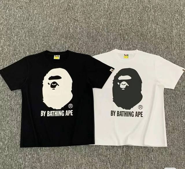 00186款Bape Bicolor By Bathing Tee 大猿人头短袖T恤 男女同款 码数Smlxlxxl 黑色白色