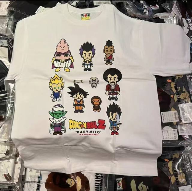 00115款A Bathing Ape X Dragon Ball Z 联名款 卡通动漫龙珠印花圆领短袖T恤 男女同款 码数Smlxlxxl 黑色，白色