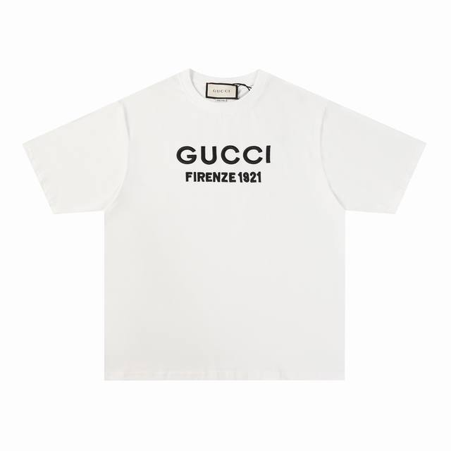 特价 Gucci 古驰古奇 24Ss 春夏新款 1921 刺绣短袖T 恤 -定制260G全棉双纱紧密爽滑面料，布面干净，布纹清晰，手感非常细腻扎实，更加力挺 -