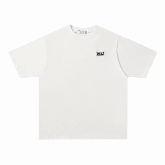 特价 Dior 迪奥24Ss春夏新款刺绣Logo小标短袖T恤 -定制260G全棉双纱紧密爽滑面料，布面干净，布纹清晰，手感非常细腻扎实，更加力挺 -万针刺绣工艺