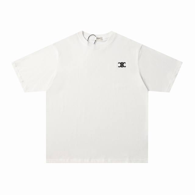 特价 Celine 赛琳24Ss春夏新款胸前烫钻Logo短袖T恤 -定制260G全棉双纱紧密爽滑面料，布面干净，布纹清晰，手感非常细腻扎实，更加力挺 -烫钻采用