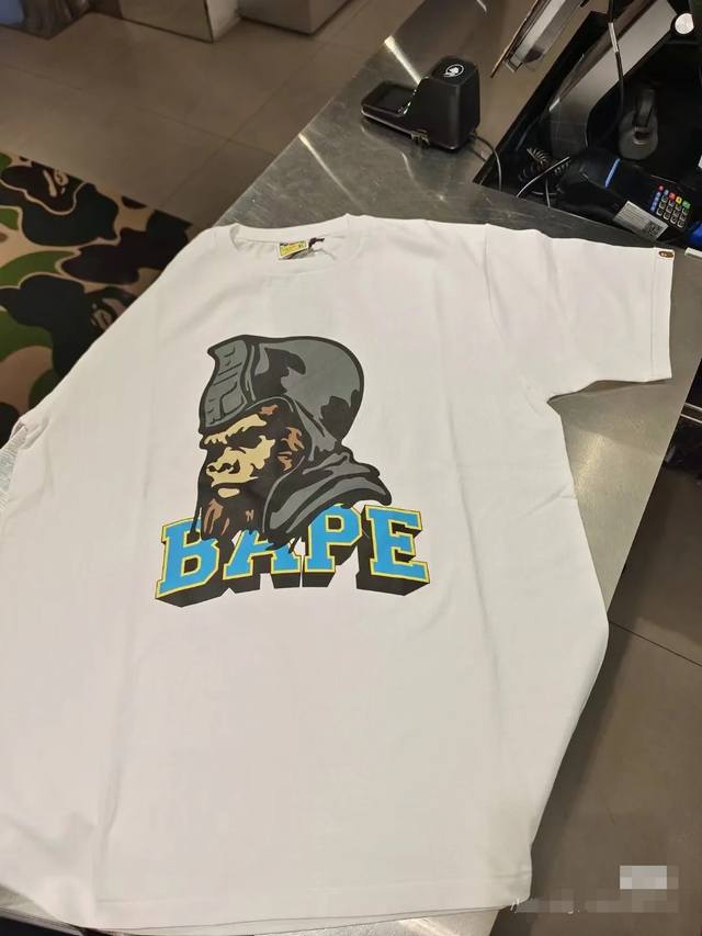001007款Bape 人猿大Logo卡通印花圆领套头短袖T恤 男女同款 码数Smlxlxxl 黑色白色