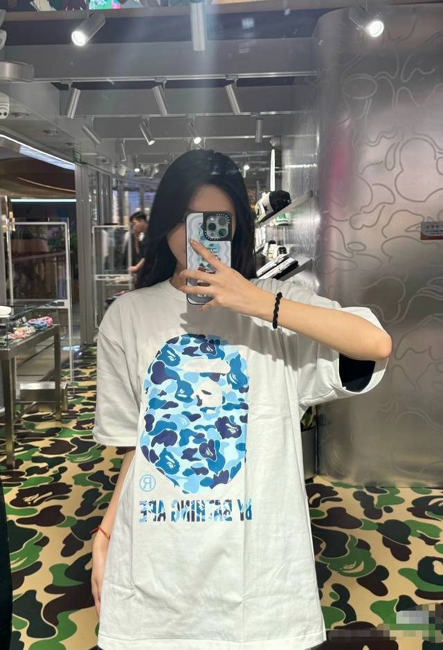 00106款A Bathing Ape 猿人头系列 Abc Camo By Bathing Ape Tee迷彩猿人头字母印花圆领短袖T恤 男女同款 码数Smlx