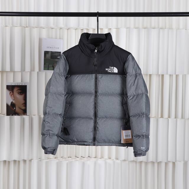 款号D01 顶级原版复刻版本 北面1996 Nuptse经典款系列羽绒服 顶级原版复刻版本就是指目前国内最高版本 没有之一 Og厂出品必是精品 匠心做一件放到专