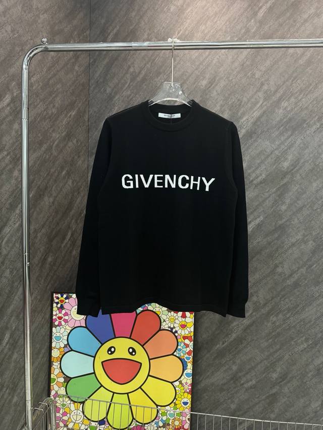 款号 Y28 纪梵希字母大标针织毛衣 Givenchy官网Zp同步新款针织毛衣 面料采用380克毛织包芯纱纯棉材料 进口机器编织拼接 内里包边包条做工高版本 细