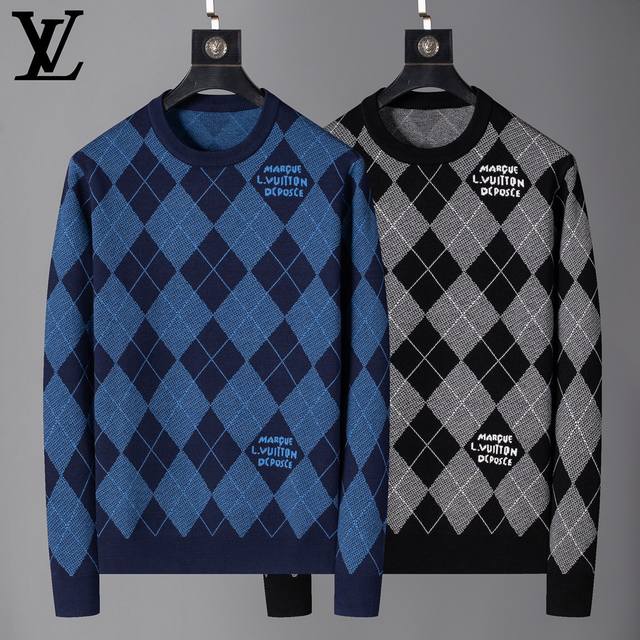 路易威登 Louis Vuitton 专柜款毛衣，独特绣花进口羊毛面料，高密度，保暖性更强，百搭毛衣，版型极好，冲着版型面料也要收的类型！颜色：黑色 蓝色。码数