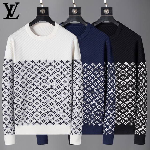 路易威登 Louis Vuitton 专柜款毛衣，独特绣花进口羊毛面料，高密度，保暖性更强，百搭毛衣，版型极好，冲着版型面料也要收的类型！颜色：白色 黑色 蓝色
