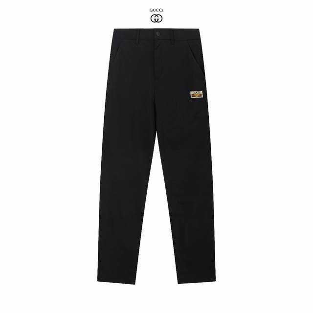 Gucci 古奇春夏季新款 两色高品质薄款商务休闲时尚冰丝西裤 爽滑舒适抗皱无痕的好裤子 质感柔软 手感微弹 ，清凉冰丝裤 腰部松紧带， 版型设计时尚潮流 走线