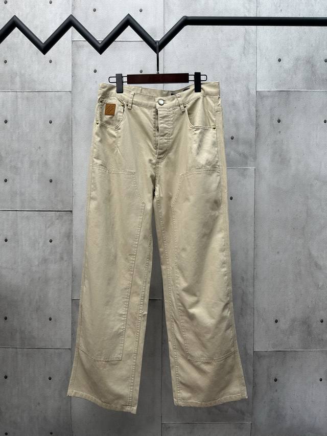 Louis Vuitton X Nigo 联名款 Fw25 直筒拉链侧口袋工装裤 男款 本款工装裤为棉质帆布浸染柔和色调，以休闲版型升级日常造型。正面拼接结构和