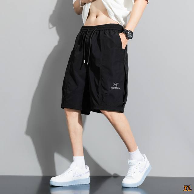 Arc’Teryx始祖鸟 独家实拍上新夏季高品质户外工装短裤大码宽松速干透气休闲短裤运动短裤五分裤，本季主打，货源充足，放心主推，高端品质，经典设计，做工出色，