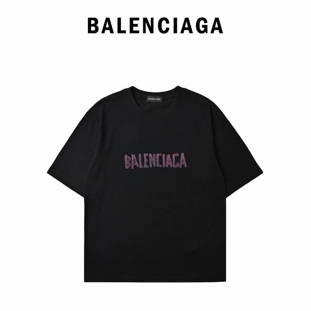 Balenciaga巴黎世家25Ss春夏新款个性经典字母Logo 短袖 粉色线条字母印花 定制双纱平纹纯棉面料 短袖T恤 男女同款 颜色 黑色 白色 003 尺