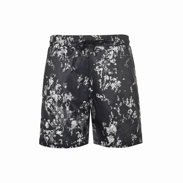 Louis Vuitton 路易威登 25Ss 水墨渲染老花沙滩短裤 精工艺梭织面料，定制五金，做工精细，质感一流，垂感十足，享受夏日与海滩的清凉时刻！ Siz
