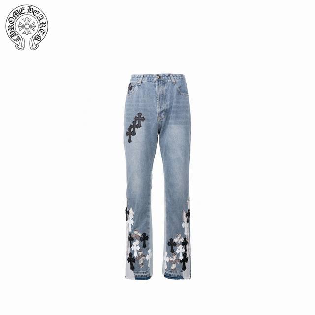 Chrome Hearts 克罗心 24Fw 喇叭破坏贴皮牛仔裤 众所周知Chromehearts牛仔裤会采用Vintagelevis牛仔裤作为底板进行创作，通