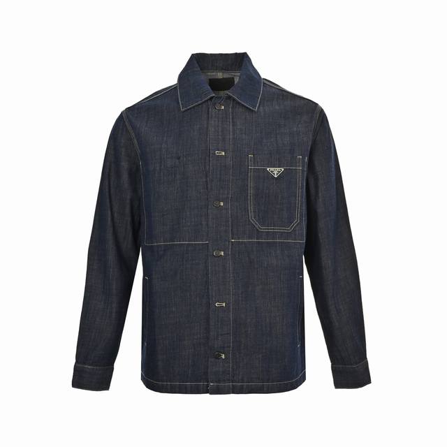 Prada 普拉达 四口袋单排扣牛仔衬衫夹克外套 正品17885购入，采用10*10麻棉竹节牛仔布210克面料，Tr口袋布，整衣明线，成衣洗褪，定制辅料，合身版