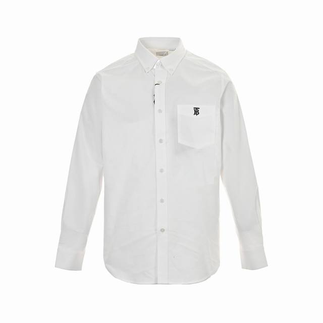 Burberry 巴宝莉 经典刺绣Tb小标衬衫 -黑字衬衫白 经典的版型裁剪设计 此款的裁剪延续了之前最为火爆的宽松衬衫版型解构 每一处的裁剪都经过无数次的调整