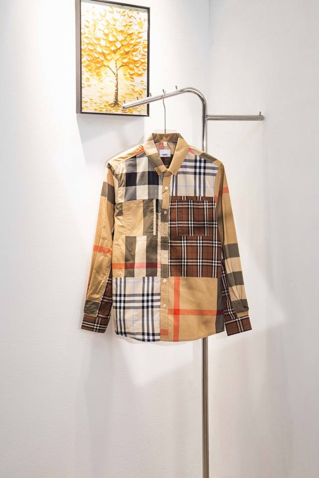 款号：Y206 Burberry 巴宝莉早春新款拼接男士商务衬衫官网同款 拼接布料超级多！此款商务免烫长袖衬衫丝滑高级，休闲无痕巴宝莉衬衫，四季通用，长期供应，
