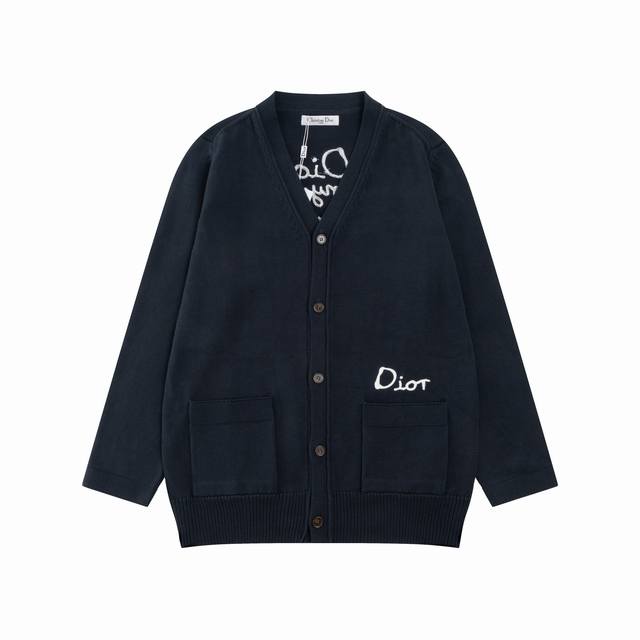 绝对重磅高版本 Dior迪奥新款提花Logo 羊毛针织衫毛衣 开衫外套 Os版型 男女同款 秒杀市场通货 毛料采用7针进口机编织制造 采用羊毛含量纱线 纱线定染