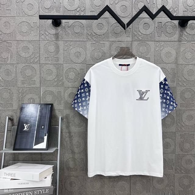 Louis Vuitton 路易威登 袖口老花满印Logo标识绣花工艺 精致升级，灵感源自八十年代复古 原版面料 官方同款 定制同缸染面料 手感非常舒服 春夏最