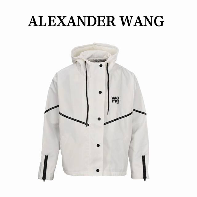 Alexander Wang 亚历山大王Adw 撞色风衣外套 双层复合冲锋衣防水大王外套 早秋时节冲锋衣妥妥刚需 能挡风又不闷 这款大王真的太爱了 材质柔软舒适