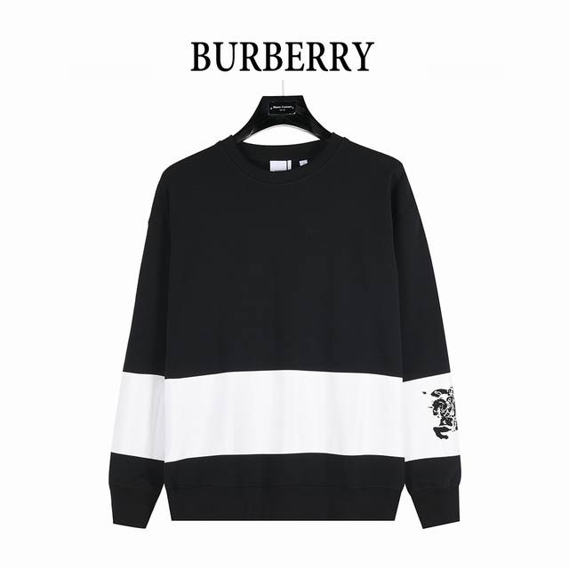 Burberry 巴宝莉 25Fw 横条纹手臂战马印花圆领卫衣 定制竹节棉毛圈面料，成衣经过水洗后达450G，手感顺滑有质感，上身透气舒适亲肤。 手臂以及环腰一