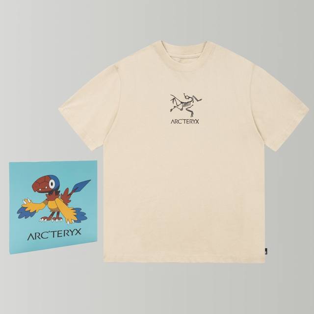 款号A121-2码数Xs-S-M-L黑 咖两色 男女同款 Arc’Teryx 始祖鸟 春夏新款 面料厚实透气 打造高端都市休闲运动风格，上身可以承载一切的风格搭