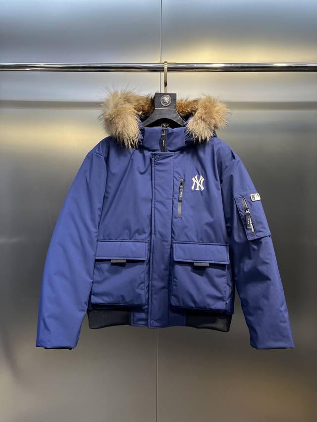 Mlb三代 Mlb：2025 发售男女秋冬款鹅绒保暖貉子毛领派克服连帽厚 高品质 抵御今年这个冷冬神器 奶白色尺码Xs-Xxl 男女同款 超大貉子毛领 光一根毛