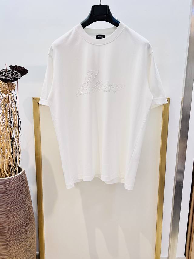 Size：S M L Xl 黑 白两色 Os宽松版 男女同款 1973538250081 We11D*Ne 25Ss全新珍珠系列低调奢华的珍珠元素结合 Over