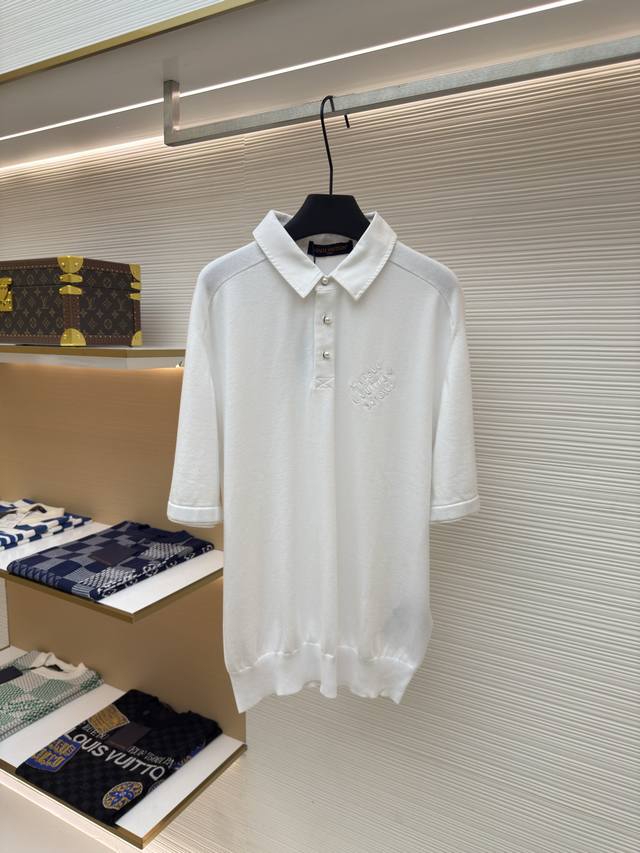 Louis Vuitton 毛织马球Polo衫 正品：9650购入开发 货号：1680139-B05 面料：极品全精梳棉 工艺：针织刺绣 版型：合身版型 克重：