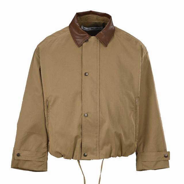 Acne Studios 巴恩风拼皮领夹克外套 原版7800购于国内专柜，面料甄选180克全棉梭织风衣面料，采用缎纹编织双层结构并经过丝光处理，质感非常爽滑，内