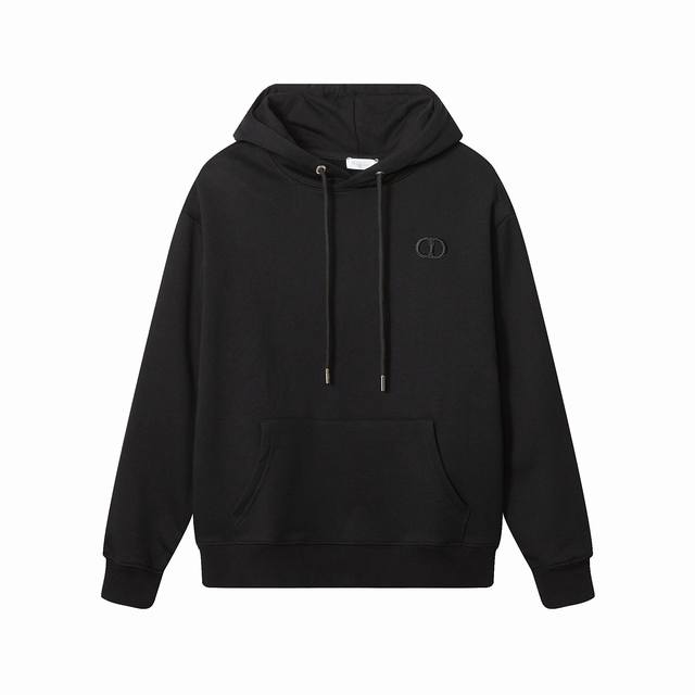 301款，高端定制，最高品质版本D*家新款Logo刺绣连帽衫，采用独家定制480G原版1:1双股双纱纯棉面料，定织定染同缸无色差罗纹，定制1:1辅料，三标齐全，