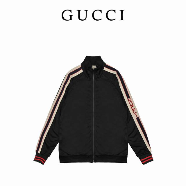 Gucci 古驰 经典织带套装校服外套 原版购入，完美还原。定织定染面料，侧边蛇纹Logo完美对位，区别市面错误版本，定制五金，水洗标，下摆袖口螺纹还原Zp，代