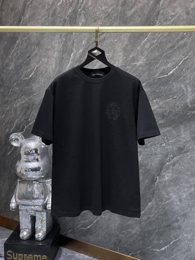 8990# 夏季上新 Chrome Hearts 25Ss 洗水款 高克重环保优质顶级面料 280G 克罗大马蹄撞色特殊激光刻字膜短袖 重工特殊工艺贴布刺绣 专
