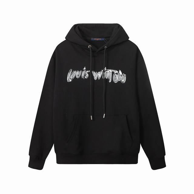 502款，高端定制，最高品质版本L V*家新款Logo印花帽衫卫衣，采用独家定制480G原版1:1双股双纱纯棉面料，定织定染同缸无色差罗纹，定制1:1辅料，三标