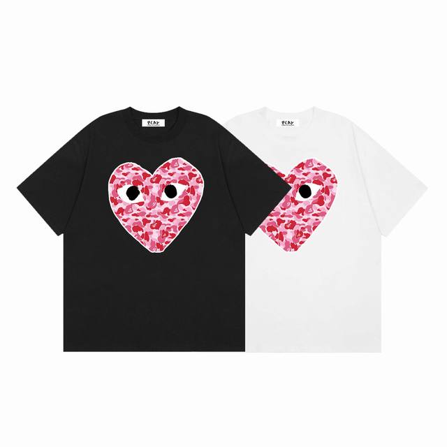 Comme Des Garcons川久保玲Play Bape粉色联名款爱心印花夏季短袖T恤衫 颜色： 白色 黑色 尺码：M L Xl Xxl 价格P： 三标齐