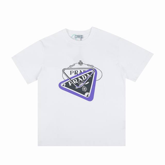 顶级版本 区别通货 Prada 普拉达 23Ss字母标志印花T恤短袖 300G面料高品质高版本 超级标志性品牌Logo印花图案 搭配运动鞋清新舒适 逛街约会都适