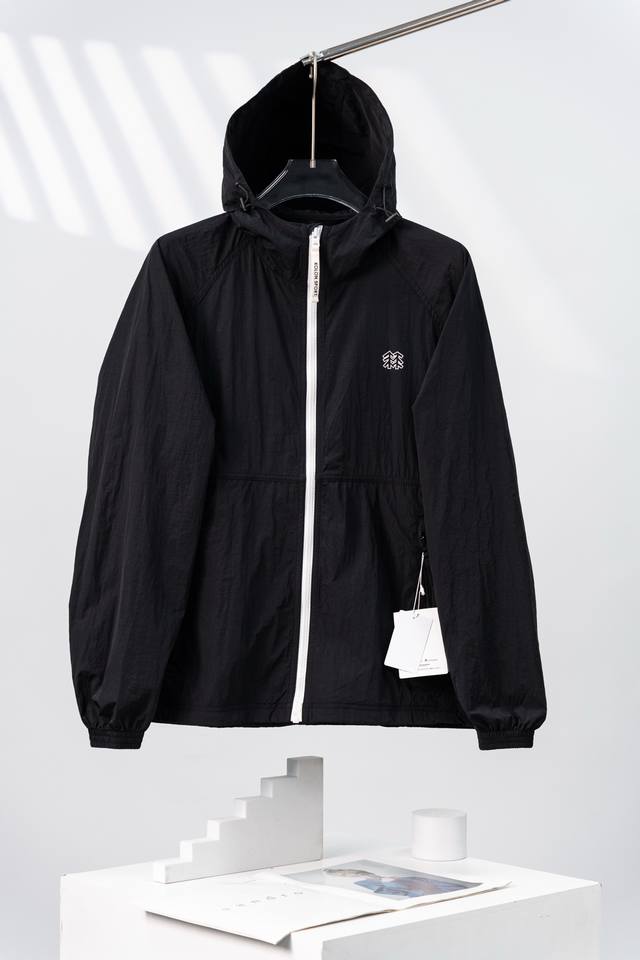 黑色 可隆Kolon Sport 防风防水防晒速干吸汗户外连帽拉链轻量弹力皮肤衣